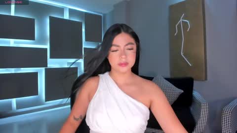 Snapshot of nataliagaret chatting on April 11, 11:47 am Nata online show from April 11, 11:47 am