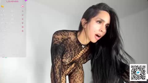 Snapshot of nataliarey_ chatting on January 23, 11:15 pm nataliarey_ online show from January 23, 11:15 pm