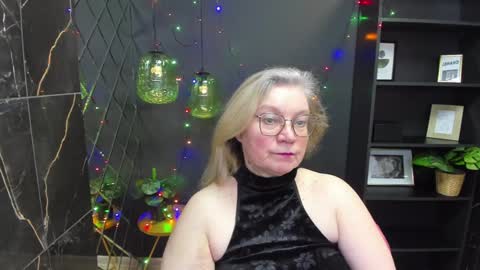 Snapshot of natalicloud chatting on December 27, 5:37 pm NataliCloud online show from December 27, 5:37 pm
