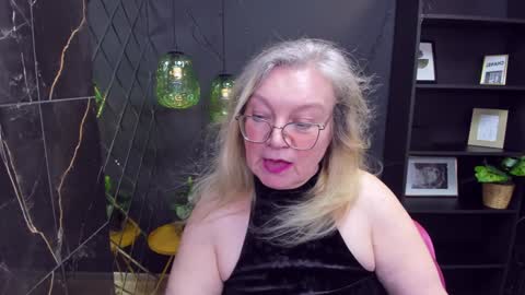 Snapshot of natalicloud chatting on January 11, 5:07 pm NataliCloud online show from January 11, 5:07 pm