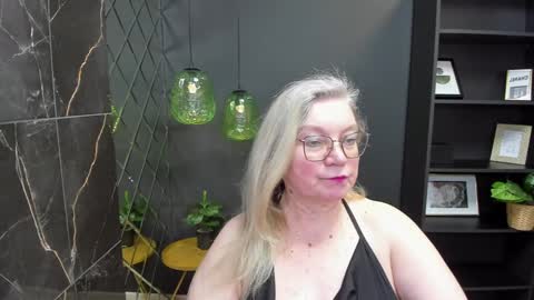Snapshot of natalicloud chatting on January 19, 4:57 pm NataliCloud online show from January 19, 4:57 pm