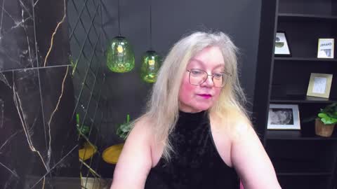Snapshot of natalicloud chatting on January 28, 1:59 pm NataliCloud online show from January 28, 1:59 pm