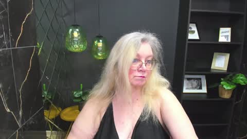 Snapshot of natalicloud chatting on January 30, 2:47 pm NataliCloud online show from January 30, 2:47 pm