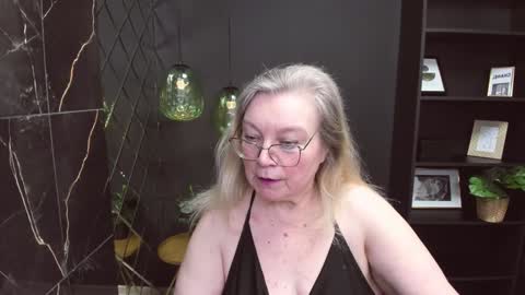 Snapshot of natalicloud chatting on February 2, 12:46 pm NataliCloud online show from February 2, 12:46 pm