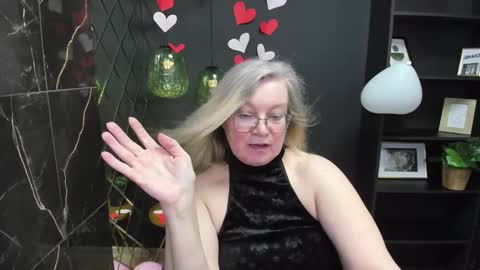 Snapshot of natalicloud chatting on February 16, 7:49 pm NataliCloud online show from February 16, 7:49 pm