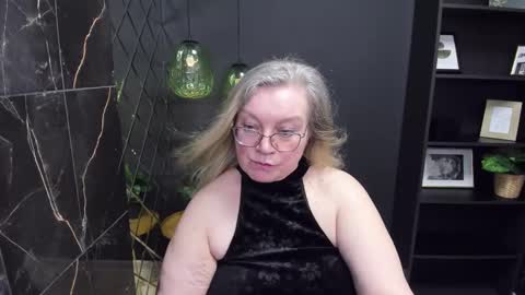 Snapshot of natalicloud chatting on February 23, 7:17 pm NataliCloud online show from February 23, 7:17 pm