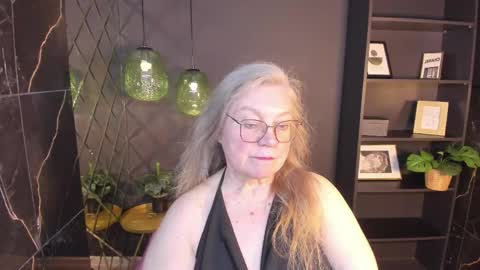 NataliCloud online show from May 14, 1:40 pm