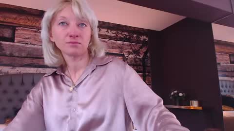 Natalie online show from May 4, 7:26 am