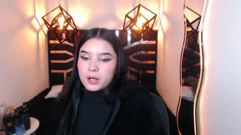 natalie  online show from April 2, 8:06 pm