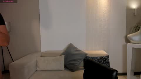 Natalie Lewis online show from February 15, 11:08 am