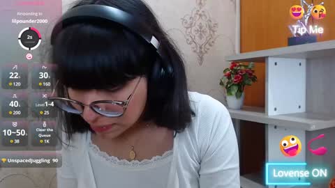 N A T A L Y online show from December 18, 4:06 pm