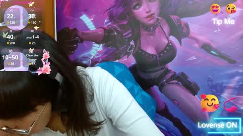 N A T A L Y online show from January 8, 4:11 pm