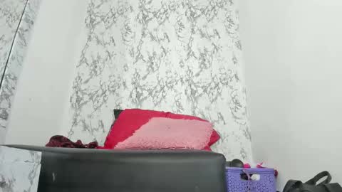 natalycarter_ online show from March 17, 4:21 pm