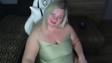 Snapshot of natascha1202 chatting on January 17, 3:34 am Natalli online show from January 17, 3:34 am