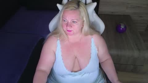 Natalli online show from October 3, 9:23 pm