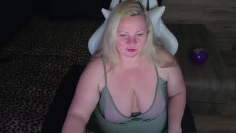 Natalli online show from October 20, 8:09 pm