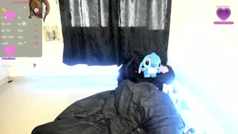 Snapshot of natasha777_a chatting on January 8, 10:27 pm Natasha online show from January 8, 10:27 pm