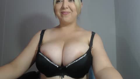 NATTY online show from December 17, 6:53 pm