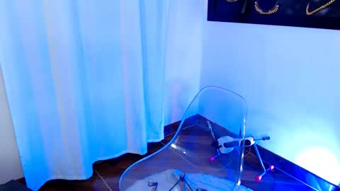 Snapshot of natasha_cam222 chatting on September 20, 3:24 pm Natasha online show from September 20, 3:24 pm