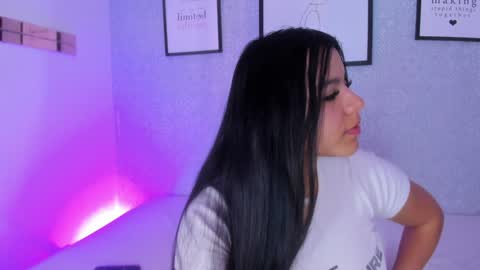 Snapshot of natasha_harpper chatting on December 9, 1:34 pm Natasha online show from December 9, 1:34 pm