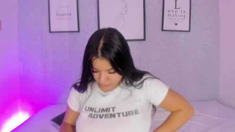Snapshot of natasha_harpper chatting on December 13, 1:22 pm Natasha online show from December 13, 1:22 pm