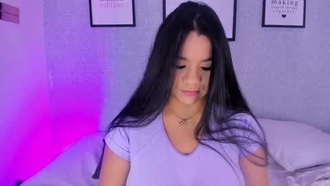 Snapshot of natasha_harpper chatting on January 14, 1:28 pm Natasha online show from January 14, 1:28 pm