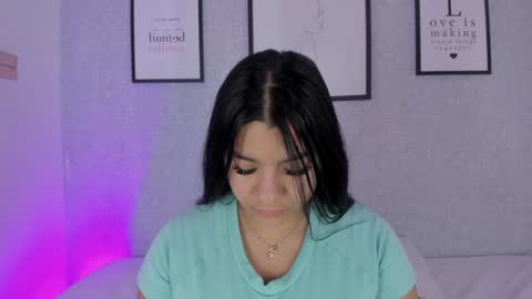 Snapshot of natasha_harpper chatting on January 21, 12:07 pm Natasha online show from January 21, 12:07 pm