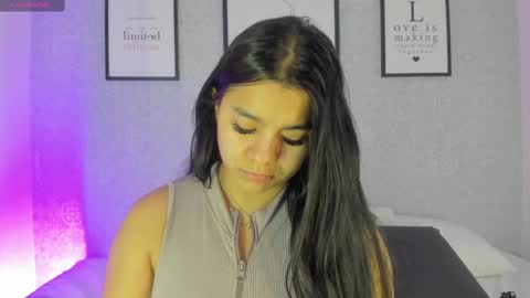 Snapshot of natasha_harpper chatting on February 25, 12:24 pm Natasha online show from February 25, 12:24 pm