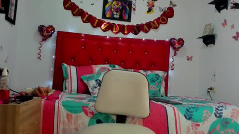 Snapshot of natasha_jurado chatting on February 3, 11:26 pm N A T A S H A online show from February 3, 11:26 pm