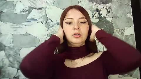 Snapshot of natasha_kein chatting on December 2, 10:39 am natalia online show from December 2, 10:39 am