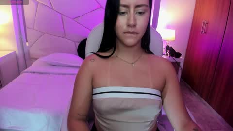 natasha kiim online show from March 9, 4:38 am