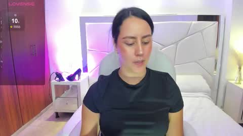 natasha kiim online show from March 23, 3:10 am