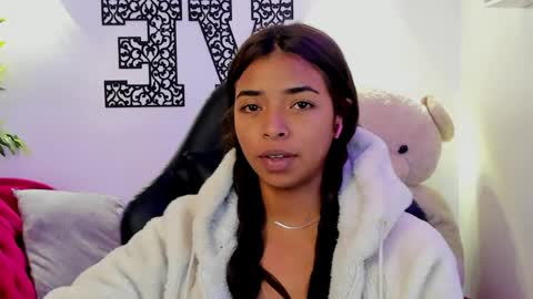 Snapshot of natasha_smith_ws chatting on March 30, 5:25 pm Natasha online show from March 30, 5:25 pm