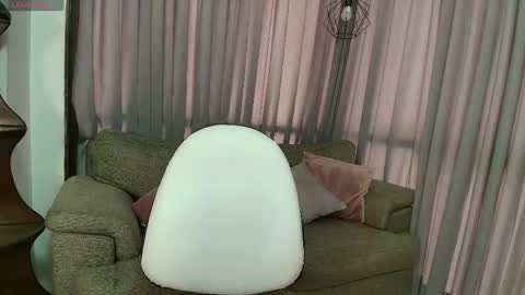 Snapshot of natasha_stern chatting on May 25, 1:06 pm Natasha online show from May 25, 1:06 pm