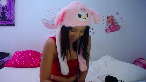 Snapshot of natashaaxx chatting on October 19, 10:10 pm Natalia online show from October 19, 10:10 pm