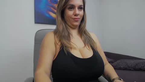 natashaboobs online show from January 17, 12:21 pm
