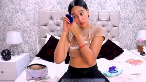 natashabrinkley online show from November 4, 2:54 am