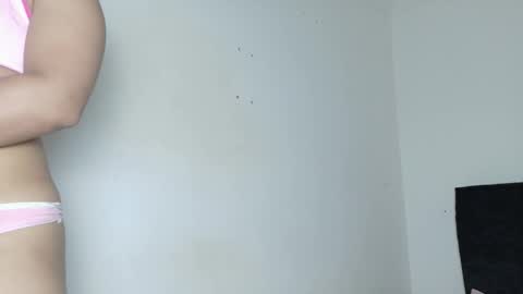 Snapshot of natashaparker__ chatting on February 23, 10:07 pm Natasha online show from February 23, 10:07 pm