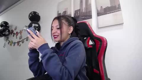 Snapshot of natashax_hot chatting on October 21, 4:08 pm Natashax  online show from October 21, 4:08 pm