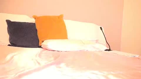 Snapshot of natashsquirt chatting on January 27, 3:28 pm Natashsquirt online show from January 27, 3:28 pm