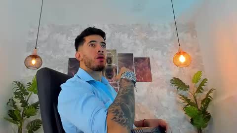 Snapshot of nate_franco chatting on February 23, 4:43 am Nate Franco online show from February 23, 4:43 am