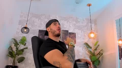 Snapshot of nate_franco chatting on April 4, 8:23 am Nate Franco online show from April 4, 8:23 am