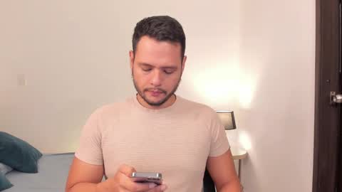 Snapshot of nate_ocean chatting on December 15, 2:27 pm Nate Ocean online show from December 15, 2:27 pm