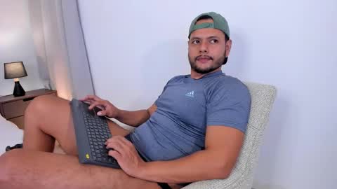 Snapshot of nate_ocean chatting on February 6, 5:12 am Nate Ocean online show from February 6, 5:12 am