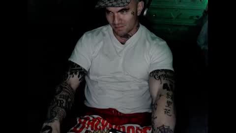 Snapshot of natecastlejr chatting on December 5, 10:34 pm Nate online show from December 5, 10:34 pm