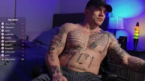 Snapshot of natecastlejr chatting on February 3, 6:22 am Nate online show from February 3, 6:22 am