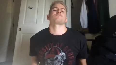 natetheexplorer online show from May 19, 12:16 am