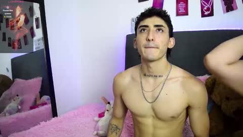 nath_and_lianx online show from March 24, 5:34 am