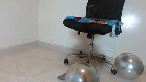 Snapshot of nath_dawson chatting on September 26, 10:52 am nath_dawson online show from September 26, 10:52 am