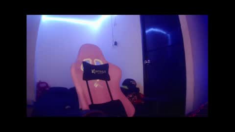 Snapshot of nath_hotboy666 chatting on October 11, 4:33 am nath_hotboy666 online show from October 11, 4:33 am